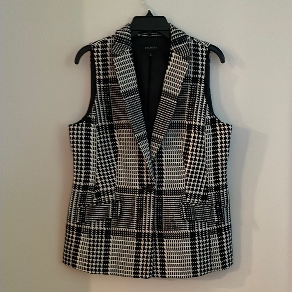 Talbots Black and White Houndstooth Vest Structured Design
